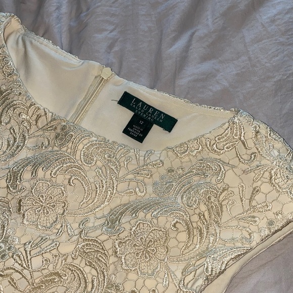 LAUREN Ralph evening Lace Dress - Picture 3 of 3